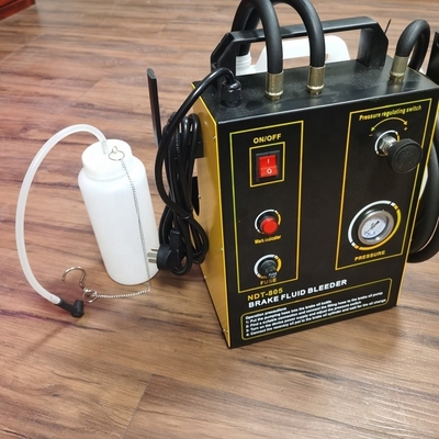 전기 금속 브레이크 유체 교환기 250X260X360mm 25kg 15pcs 어댑터와 함께